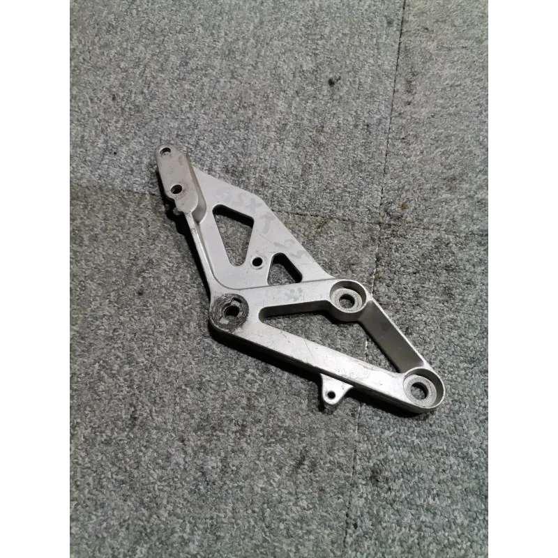 PLATINE PILOTE DROITE 750 GSXR 92/95