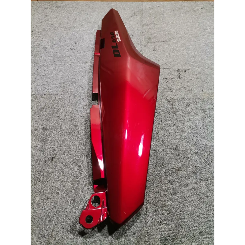 COQUE ARRIERE DROITE DL 650 VSTROM 03/07