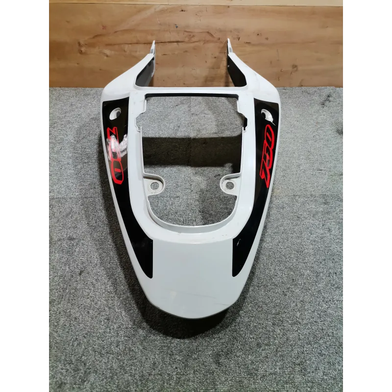 COQUE ARRIERE 750 GSXR 01/03