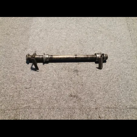 AXE DE ROUE ARRIERE 650 SV 03/09