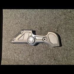 COUVRE CADRE GAUCHE 1000 FAZER 01/05