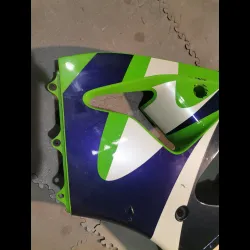 FLANC DE CARENAGE GAUCHE ZX6R 98/99