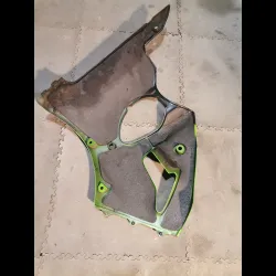 FLANC DE CARENAGE GAUCHE ZX6R 98/99