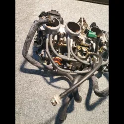 RAMPE D'INJECTION COMPLETE R1 07/08