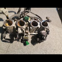 RAMPE D'INJECTION COMPLETE R1 07/08