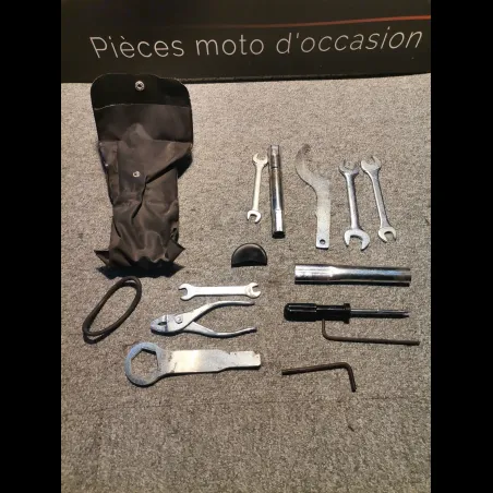 TROUSSE A OUTILS R1 07/08