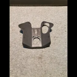 PLASTIQUE R1 04/06
