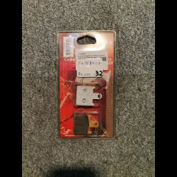 JEU DE PLAQUETTES DE FREIN GSX 1300 BKING DE 2007
