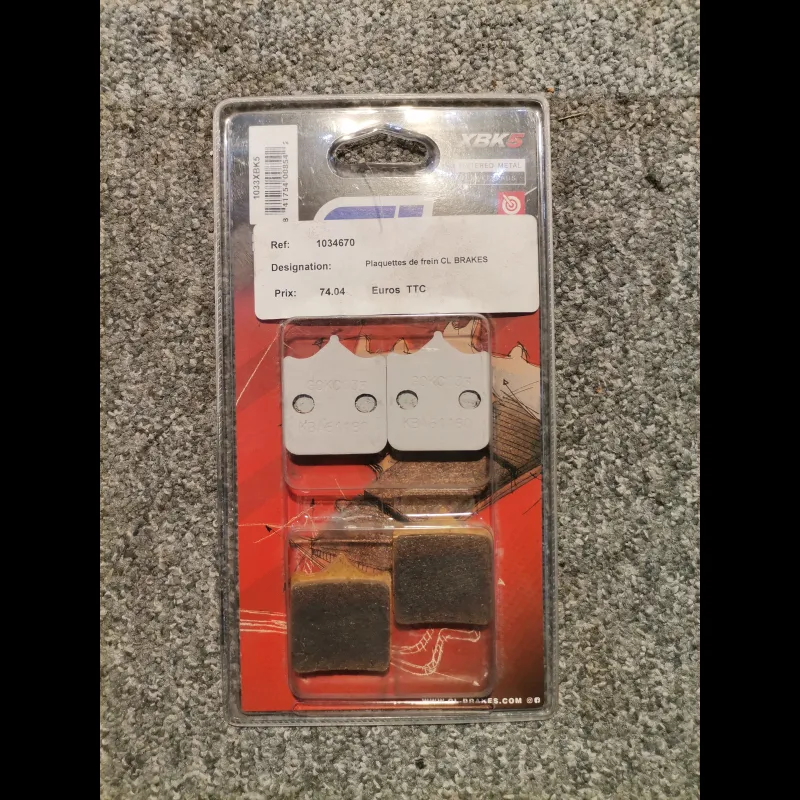 JEU DE PLAQUETTES DE FREIN 1000 RSV 01/08 JEU DE PLAQUETTES DE FREIN 1000 RSV 01/08