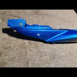 COQUE ARRIERE GAUCHE 750 GSXS 17/19