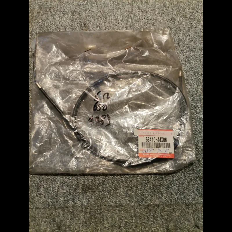 CABLE STARTER (NEUF) 650 GR DE 1983 CABLE STARTER (NEUF) 650 GR DE 1983