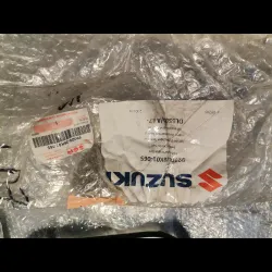 SUPPORTS VALISE (NEUFS) 650 VSTROM 19/25