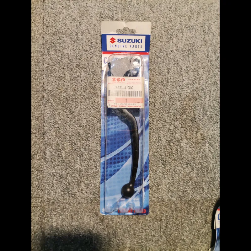 LEVIER EMBRAYAGE 600 GSXR 06/16 LEVIER EMBRAYAGE 600 GSXR 06/16