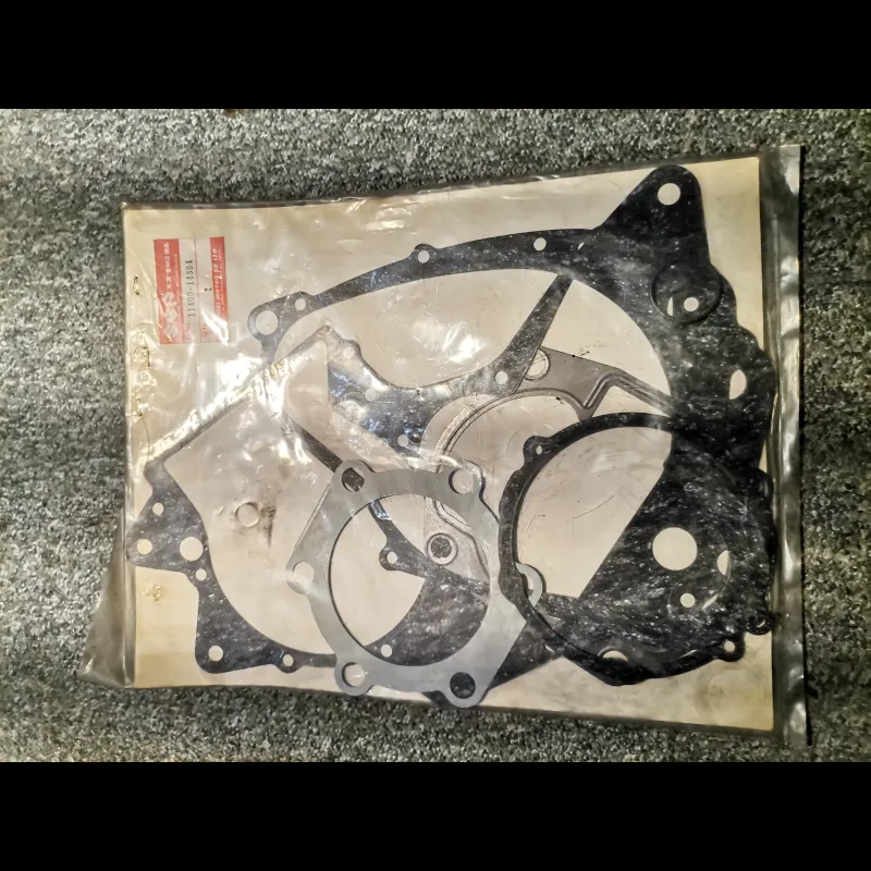 POCHETTE JOINTS MOTEUR 500 RM 83/84 POCHETTE JOINTS MOTEUR 500 RM 83/84