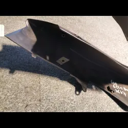 COQUE ARRIERE DROITE 600 GSXR 06/07