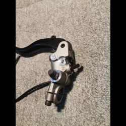 MAITRE CYLINDRE D'EMBRAYAGE "BREMBO" NEUF 899 PANIGALE 12/19