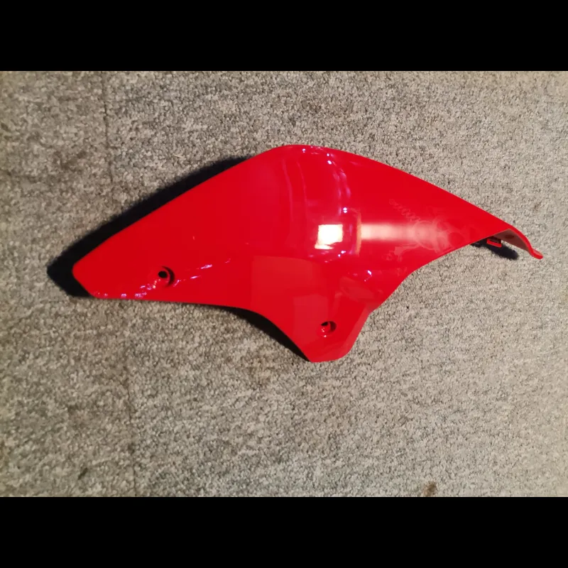 CARENAGE GAUCHE PANIGALE V2 / V4