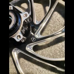 JANTES FORGEES (NEUVES) DIAVEL 11/21