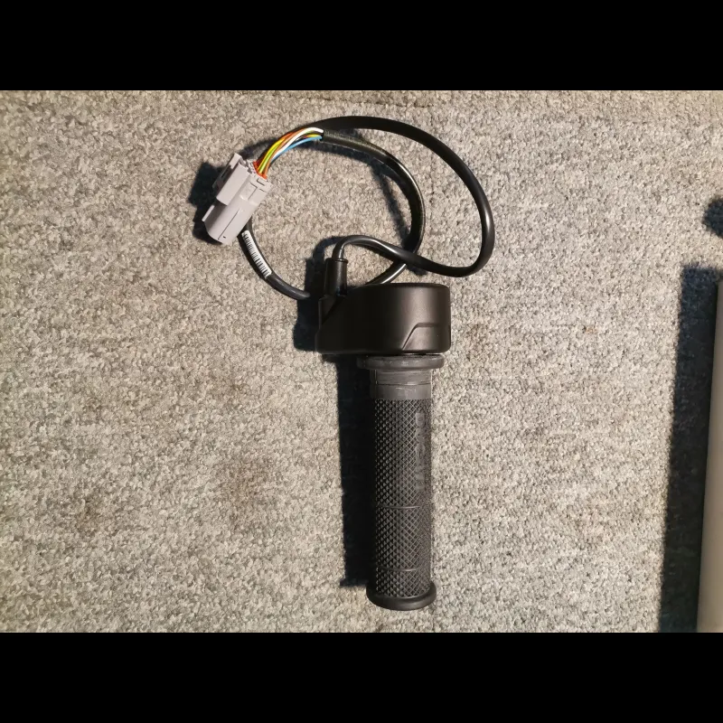 COMMANDE GAZ ELECT RIDE BY WIRE (NEUF) 821/939 HYPERMOTARD 13/15 COMMANDE GAZ ELECT RIDE BY WIRE (NEUF) 821/939 HYPERMOTARD 13/15