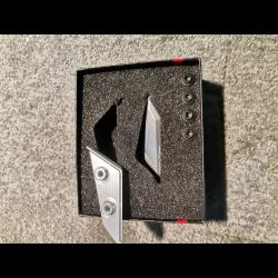 CACHE TROU RETROVISEUR "DUCATI BY RIZOMA" (NEUF)