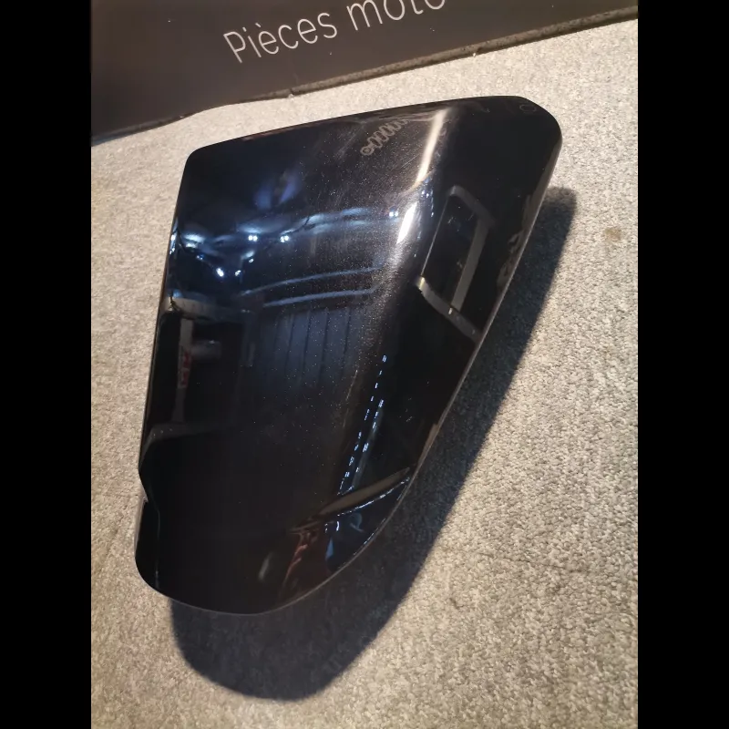 CAPOT DE SELLE 800 VFR 14/20