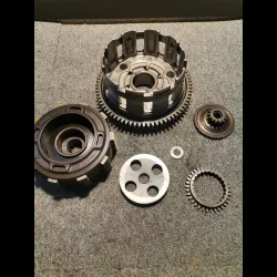 PIECES D'EMBRAYAGE 750 GSXR SRAD 96/99