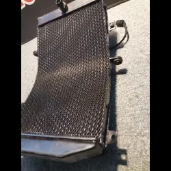 RADIATEUR D'EAU 750 GSXR 00/03