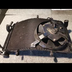 RADIATEUR D'EAU 750 GSXR 00/03