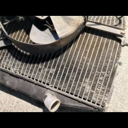 RADIATEUR D'EAU 750 GSXR 92/95