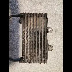 RADIATEUR D'HUILE 600 BANDIT 00/04