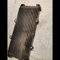 RADIATEUR D'HUILE 1400 GSX 02/07