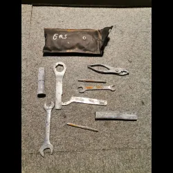 TROUSSE A OUTILS ER5 97/06