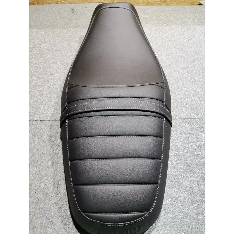 SELLE 900 STREET TWIN 16/18